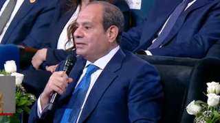الرئيس السيسي: الحكومة مستعدة لمناقشة أي نقد والرد عليه ببيانات دقيقة