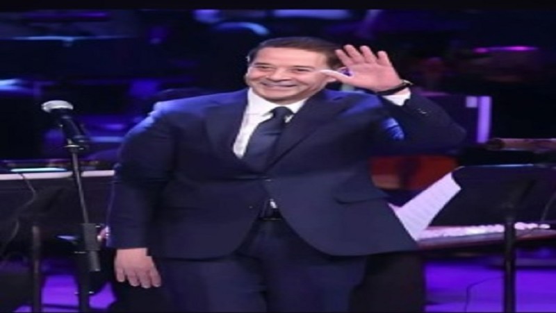 غدًا... مدحت صالح يلتقي بجماهير الإسكندرية على مسرح سيد درويش