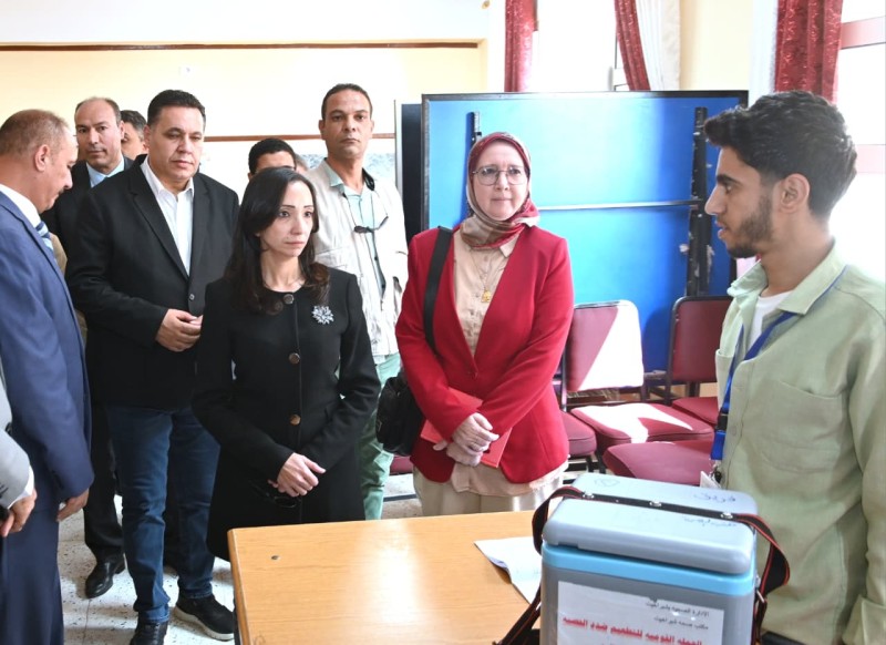 محافظ البحيرة تتفقد فعاليات الحملة القومية للتطعيم ضد الحصبة