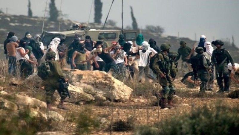 الاحتلال والمستوطنون يواصلون اعتداءاتهم على الفلسطينيين في الضفة الغربية