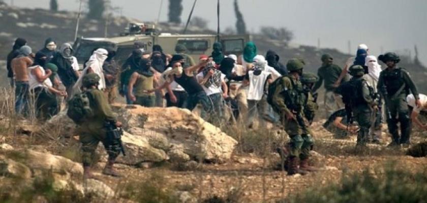 الاحتلال والمستوطنون يواصلون اعتداءاتهم على الفلسطينيين في الضفة الغربية