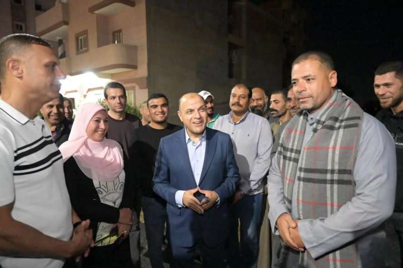 محافظ الغربية يتابع أعمال رصف طريق قطور  أميوط