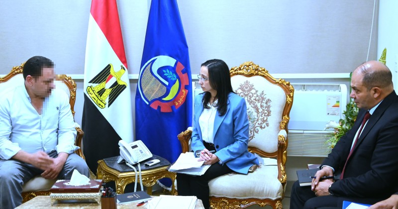 محافظ البحيرة تستجيب لشكاوى المواطنين خلال اللقاء الدوري وتوجه بسرعة حل المشكلات وتلبية الاحتياجات