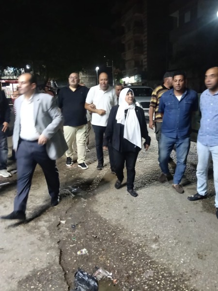 المحافظ يتابع أعمال اللجنة الخماسية بمدينة بلقاس .. وإعدام 30 كيلو جرامًا من الأغذية المصنعة وتحرير 33 محضر