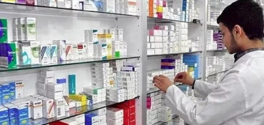 حقيقة خضوع الصيدليات لمواعيد غلق المحال التجارية