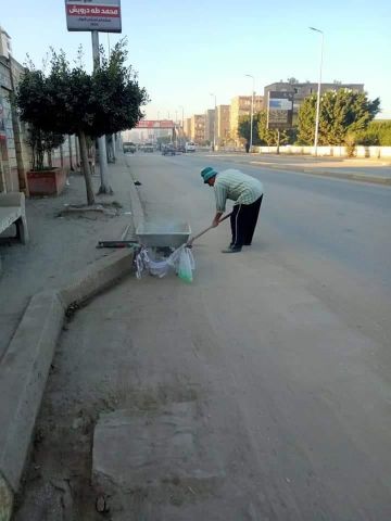 جانب من حملة النظافة