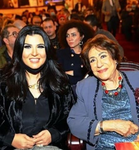 الفنانة سميحة أيوب برفقة منى الشاذلي