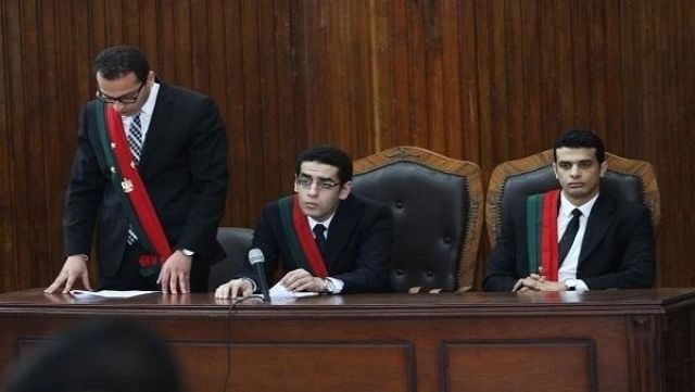 نائب محافظ القاهرة يتابع جولة الإعادة