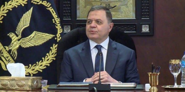 وزير الداخلية