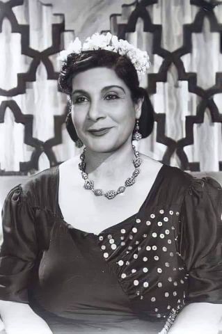 أشهر حماة في السينما المصرية الفنانة ماري منيب 