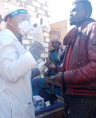 حملة لأخذ عينات من السودانيين للكشف عن الملاريا 