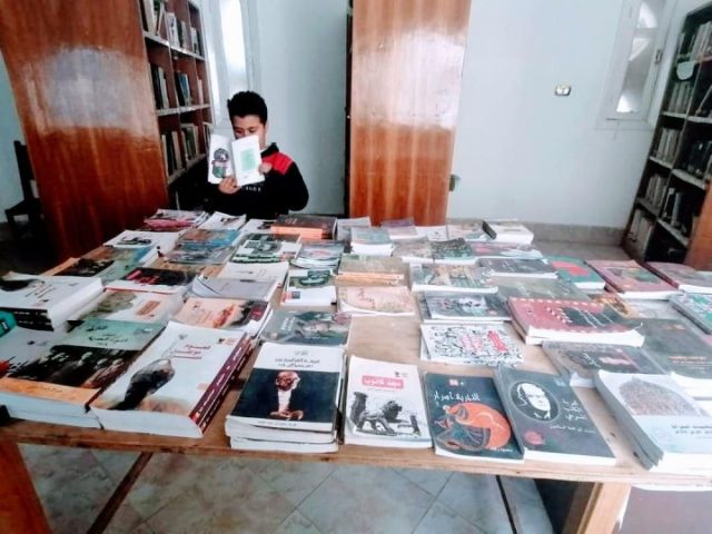 إفتتح  معرض كتاب اون لاين بمكتبة إبوان الثقافية با