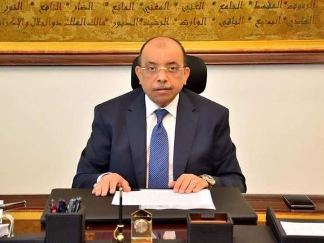 وزير التنمية المحلية