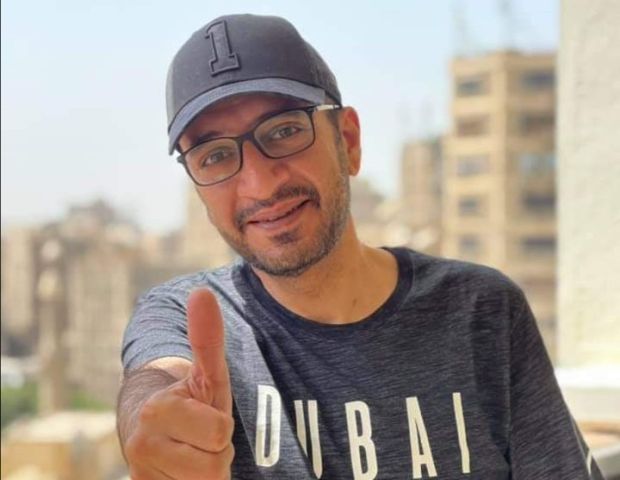 المدون الإماراتي الشهير إبراهيم بهزاد