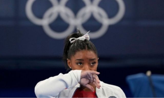 سيمون بايلز