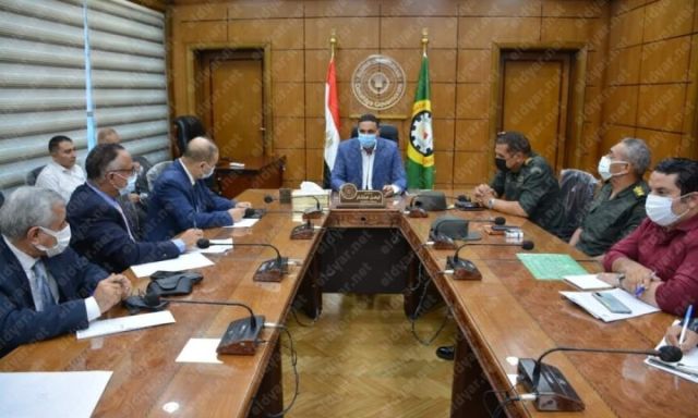 محافظ الدقهلية ووفد الهيئة الهندسية للقوات المسلحة وهيئة الثروة السمكية