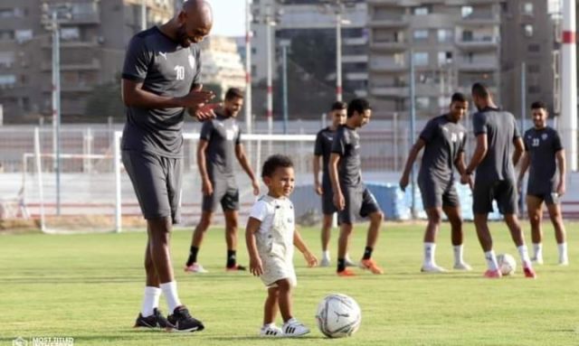 نجل شيكابالا يخطف الأنظار في مران الزمالك