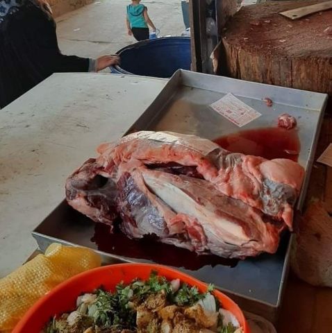 المنوفية : ضبط ١٧٣ كجم لحوم مذبوحة خارج السلخانة وإعدام مواد غذائية منتهية الصلاحية