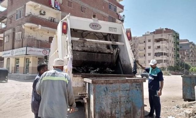 رفع ٤٠ طن قمامة ومخلفات بمركز بدر