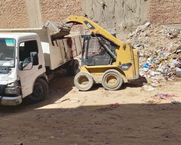 حصاد يوم من حملات النظافة بمركز المحلة | تفاصيل