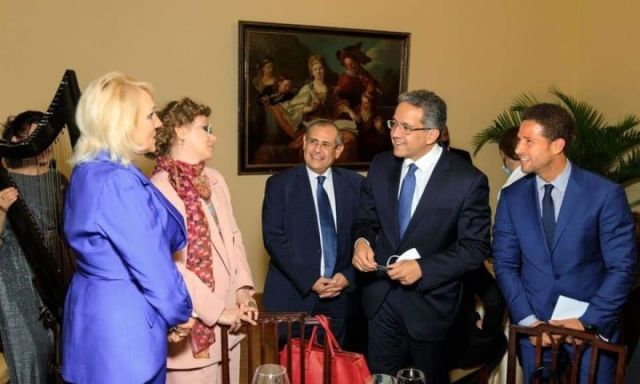 استقبال وزير السياحة بمقر السفارة المصرية بموسكو