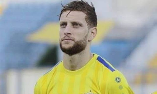 بيراميدز يتعاقد مع المهاجم التونسي فخر الدين بن يوسف