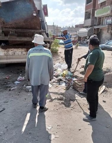 رفع 40 طن مخلفات فى قرى بدر