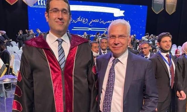 رئيس الجامعة المصرية للتعلم الإلكتروني يشيد بالشراكة العلمية مع جامعة طنطا