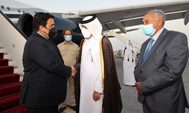 رئيس المجلس الليبي يصل مطار الدوحة