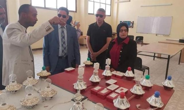 تدريب ذوي الإعاقة علي التدريبات الحرفية