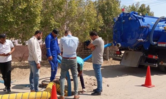 تطهير خطوط الصرف الصحي