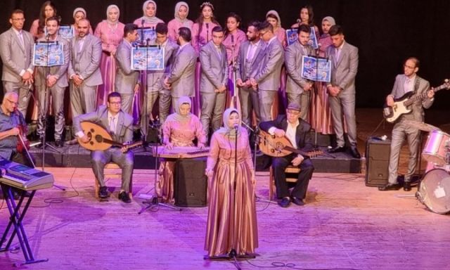 فرقة طنطا للموسيقى العربية تحتفل بإنتصارات أكتوبر بالمركز الثقافي بطنطا..صور