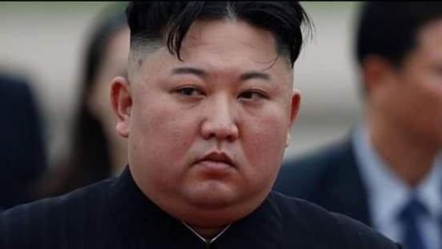 زعيم كوريا الشمالية كيم جونج اون 